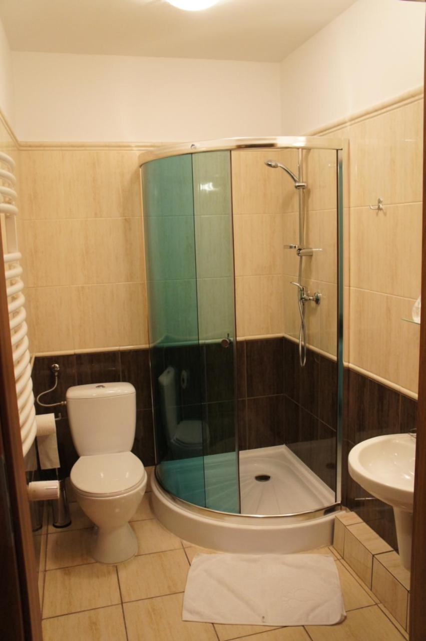 Dworska Elektrownia Hotel Kędzierzyn-Koźle Exterior foto